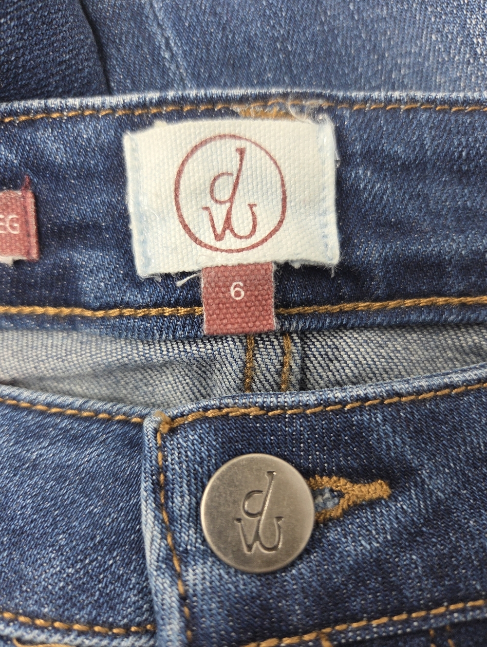 Driftwood Carlie Wide Leg Embroidered Retro Flower Womens Denim Jeans Size 6 NWT - Picture 5 of 8